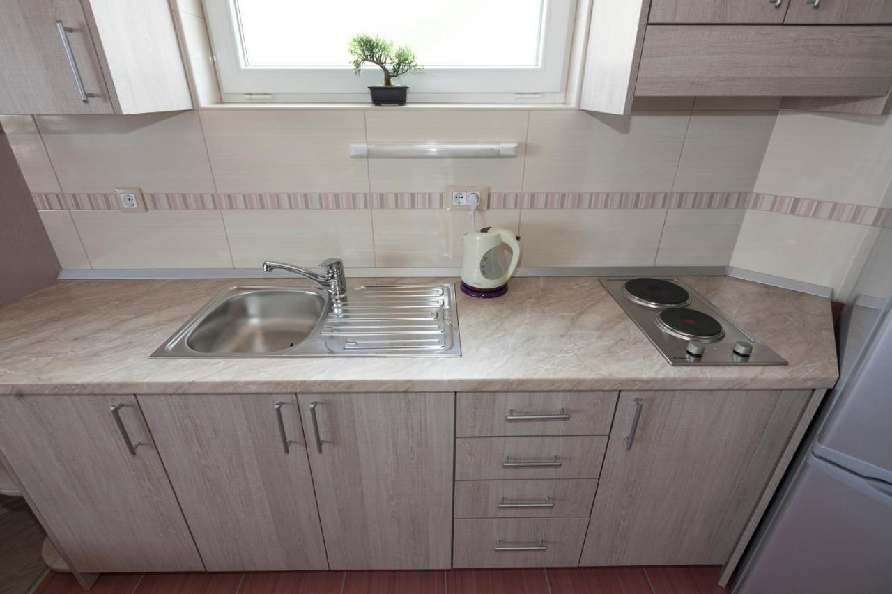 Apartmani Iva Tučepi Extérieur photo