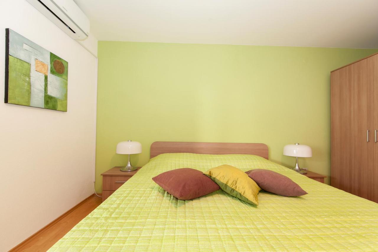 Apartmani Iva Tučepi Extérieur photo