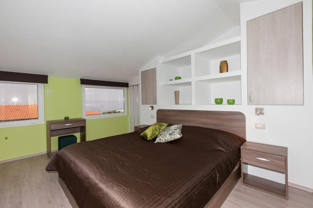 Apartmani Iva Tučepi Extérieur photo