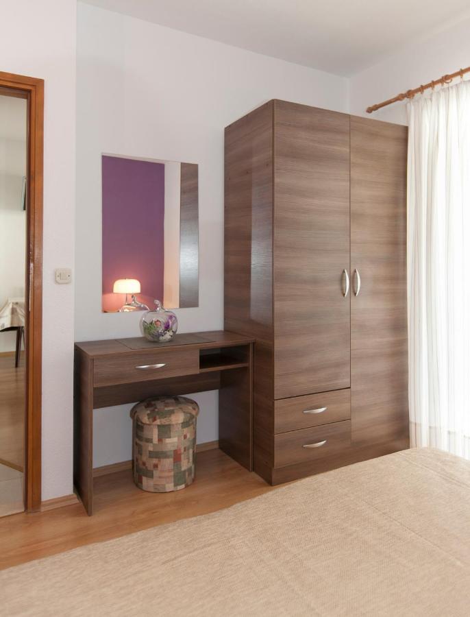 Apartmani Iva Tučepi Extérieur photo