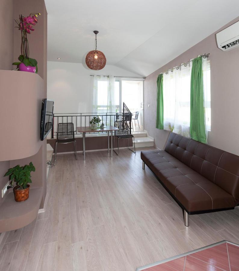 Apartmani Iva Tučepi Extérieur photo