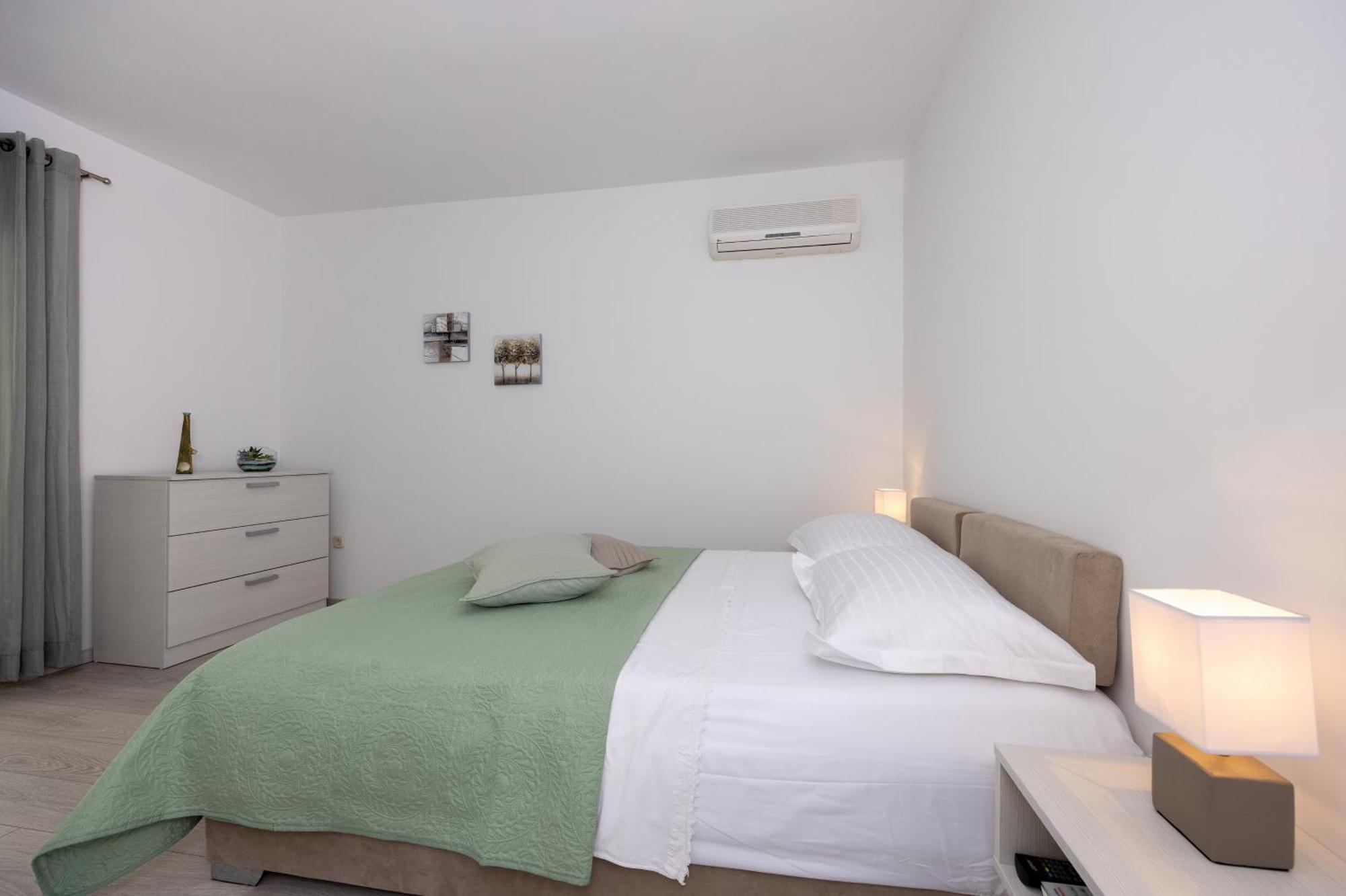 Apartmani Iva Tučepi Extérieur photo
