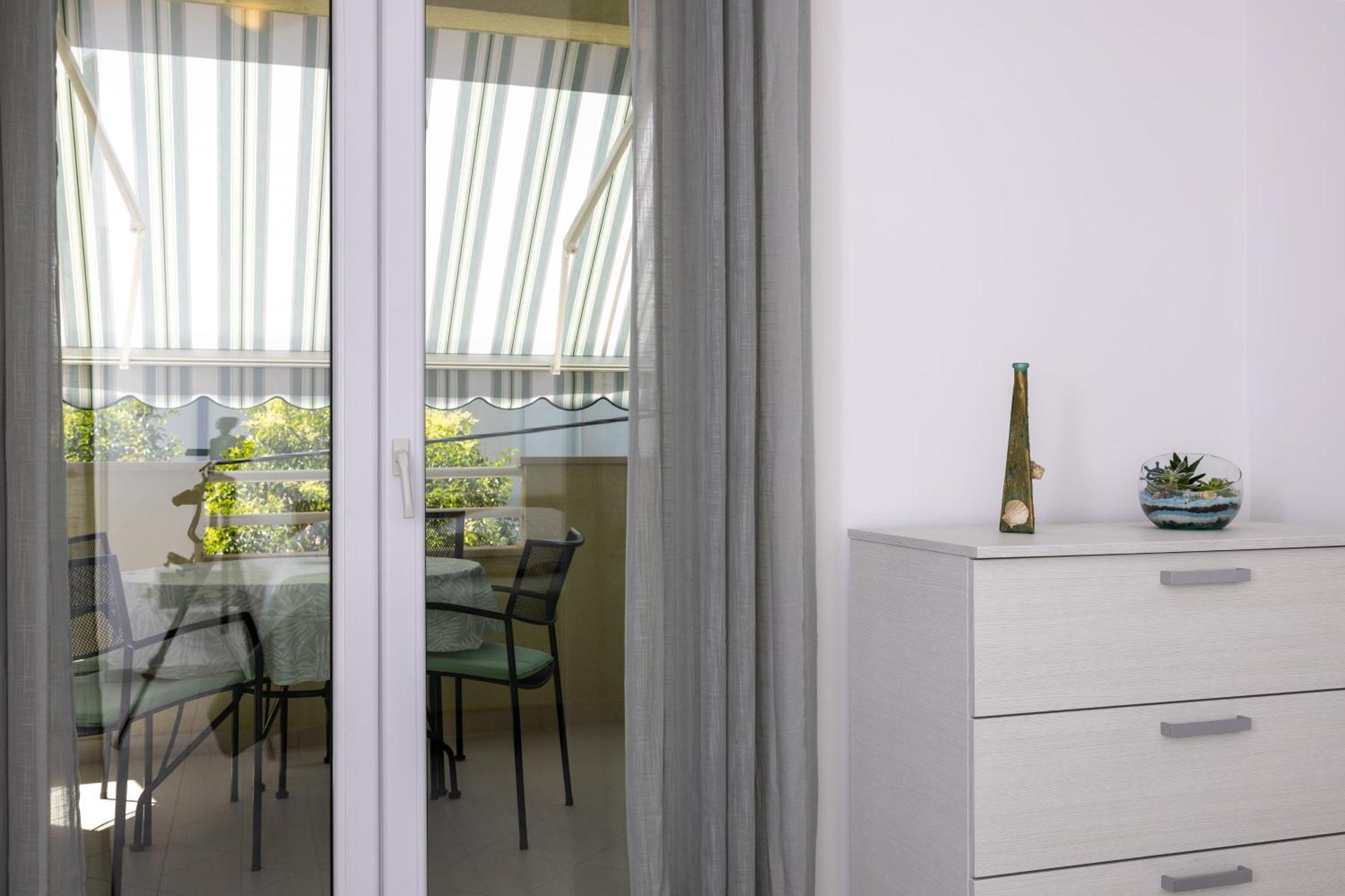 Apartmani Iva Tučepi Extérieur photo
